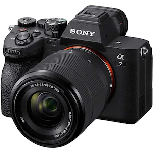 Sony full-frame mirrorless camera “α7IV” zoom lens kit